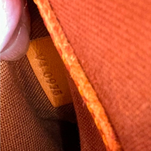 Louis Vuitton Monogram Alma PM w/ COA & Dust Bag Good Clean Condition - Picture 6 of 6